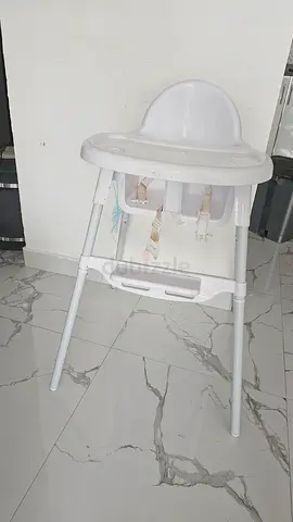 White Baby High Chair - Compact, Clean Condition