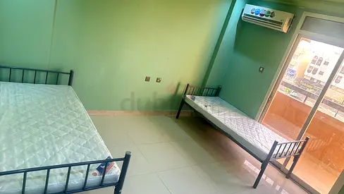 Executive bachelors bed space available in Alain