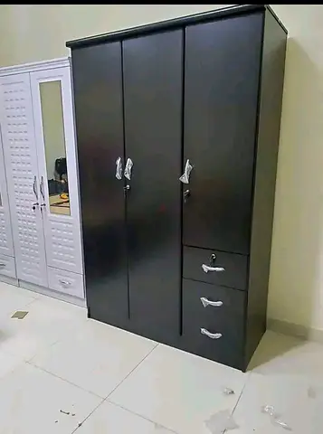 Brand new 3door wardrobe dark brown colour