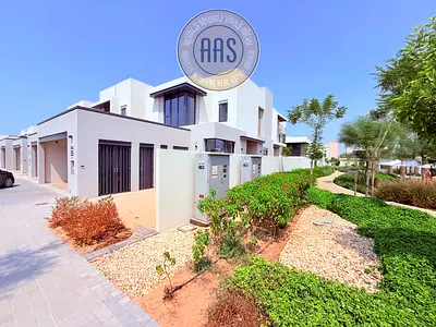 NO COMMISSION ONE MONTH FREE BRAND NEW 4BEDROOM TOWNHOUSE VILLA WITH MAID ROOM IN JEBEL ALI VILLAGE DUBAI