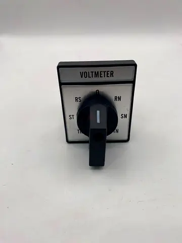 ANDELI LW28-20A Rotary Voltmeter Selector Switch – 7-Position (3-Phase & Neutral)