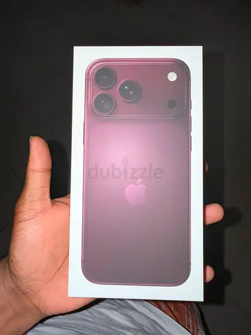 Iphone 18 pro max burgundy 512 gb Tdra for sale- (Apple store)