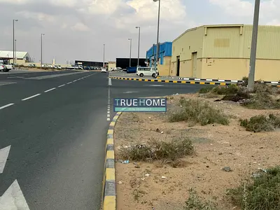 114,000SQFT ارض للبيع كورنر على شارعين