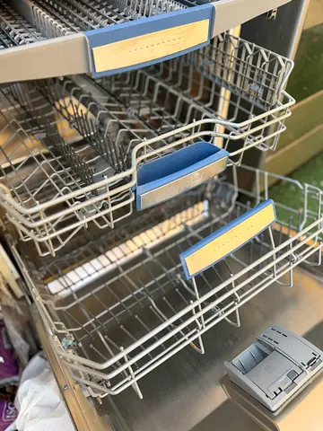 Diswasher