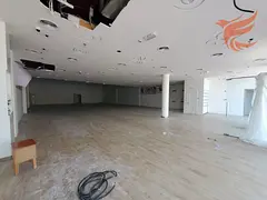 Prime 6,000 Sq Ft Showroom on Main Road