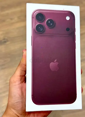iPhone 18 pro max 1 tb Meadle east version burgundy
