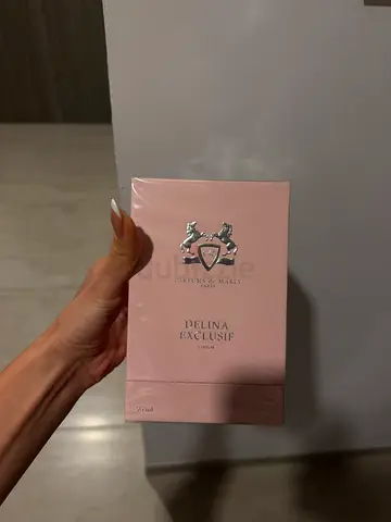 Delina exclusif perfume (sealed box)