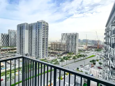 Connection to Park | Vacant | High Floor