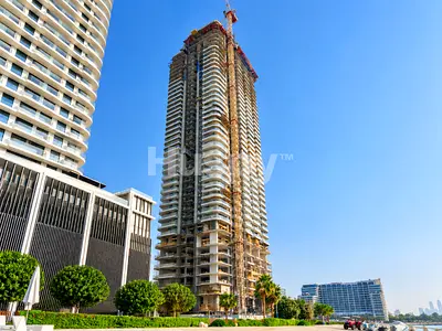 High Floor | Private Beach | Open Plan
