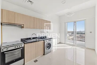 Modern Apt | Ready to Move in | Well Maintained
