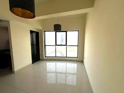 SPACIOUS LAYOUT | PRIME LOCATION | VACANT