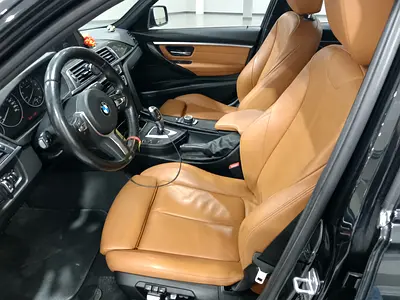 صورة 8 لـ 2018 BMW 3-SERIES