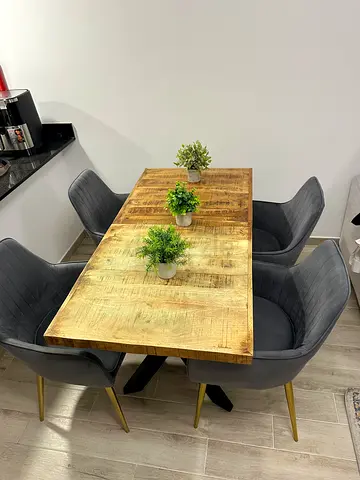 Set of 4 modern grey velvet dining chairs with gold legs. Very good and clean condition. Good price.