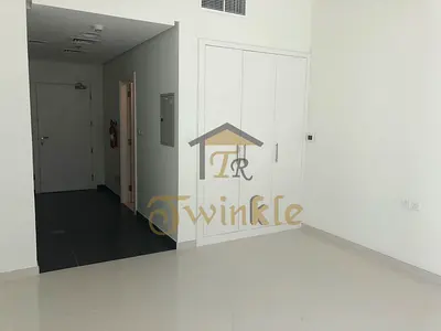 BRIGHT STUDIOWITH BALCONY FOR RENT| PRIME LOCATION