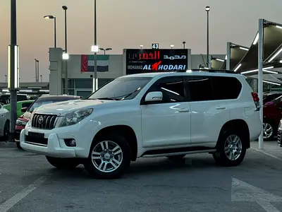(2010) TOYOTA // PRADO VX V6 //GCC// EXCELLENT CONDITION//