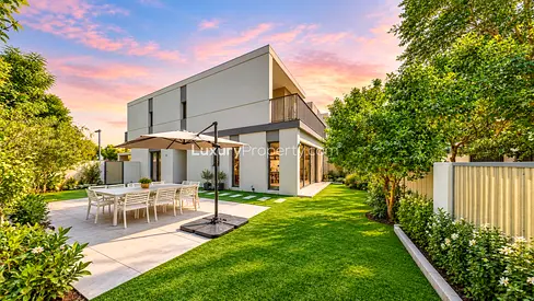 Exclusive | Huge Plot | True Corner Unit
