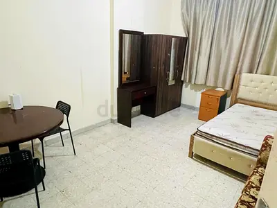 Fully furnished room for monthly rent