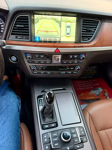 صورة مصغرة 13 لـ 2014 Genesis G80