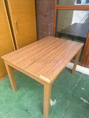 6 seater table