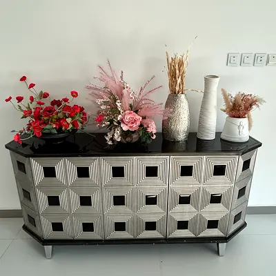 Decorative mirrored console cabinet - geometric design