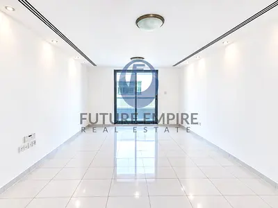 Spesious layout 1BR | 2 bath | Close kitchen| prime location