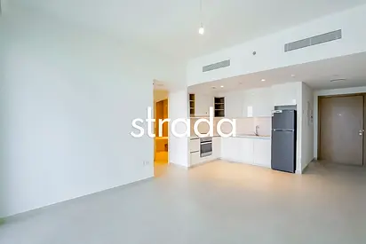 Spacious 1 Bed | Unfurnished | Available November