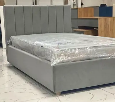 Modern Dezine Luxury King size 180x200 Bed with Madical mattress available