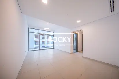 AED.71,000 & 1 MONTH FREE. CHEAPEST OFFER ON 1B/R SPACIOUS APARTMENTS WITH CLOSED KITCHEN, LARGE BA