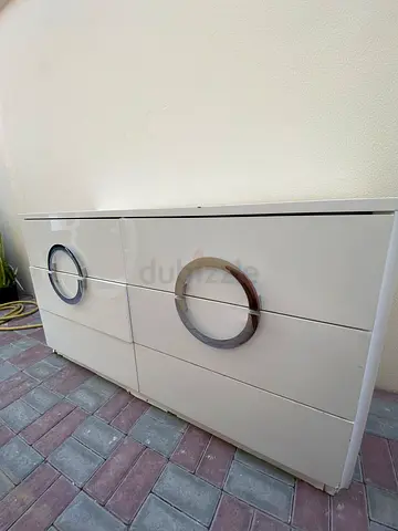 Bedroom set