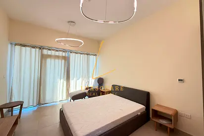 Modern Studio | Spacious | Convenient Location
