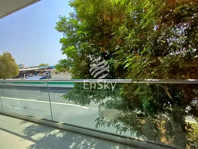 Available Now! Lovely Apartment with amazing view