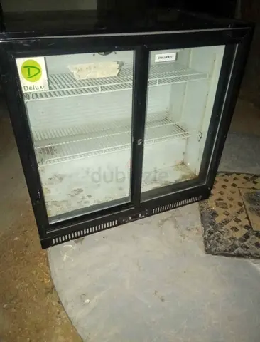 Double Glass Door Display Storgae Chiller / Mini Refrigerator - Used