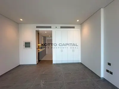 Studio | Unfurnished | Prime Location
