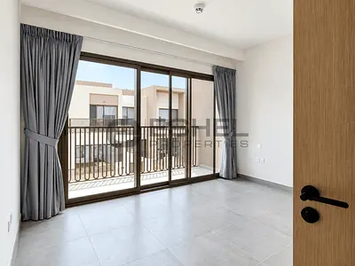 Spacious Upgraded Villa | Well-Maintained