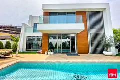 Luxurious | Huge Layout | Next To Park | Vastu