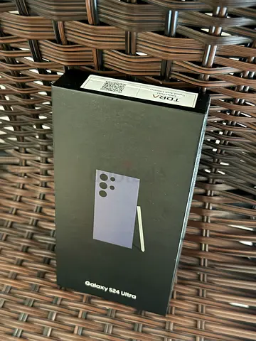 Samsung Galaxy S24 Ultra box (Secondary phone ) - original packaging - UAE VERSION