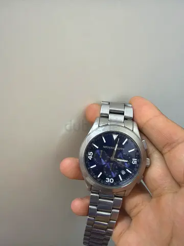 Used stainless steel men's chronograph wristwatch - needs battery/service