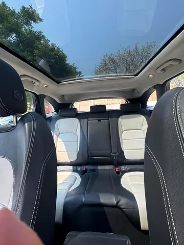 2019 Jaguar F-PACE — миниатюра 18