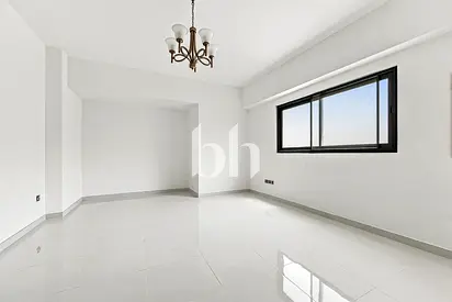 Multiple units available | Spacious 2BR| Free days