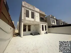 Villa for rent / 5 bedrooms / balcony / central air conditioning / price 115,000 dirhams