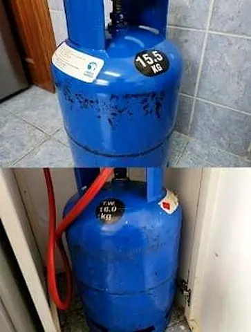 Two Adnoc Gas Cylinders with Cooker and Oven