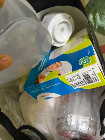 Medela Electric Breast Pump with Accessories - Gently Used.