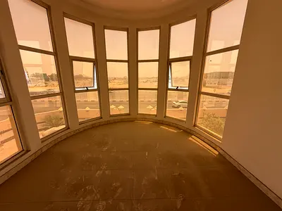 Huge 4 master bedrooms villa on main road