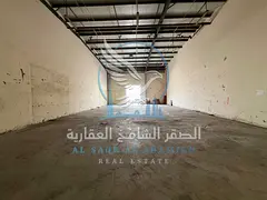 Warehouse for annual rent in Industrial Area 15, Sharjah. Excellent opportunity. Area: 2800 sq ft.