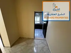 Ground-floor studio with a separate kitchen and excellent living space; suitable for families. Perio