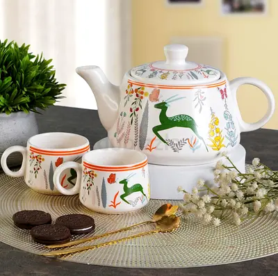 Ceramic teapot set with cups – floral and deer motif (4 pcs)