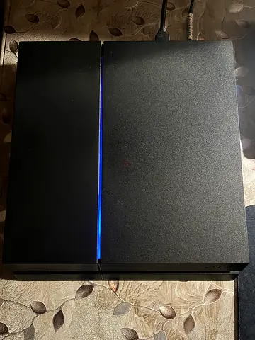 PlayStation 4 | 1TB Storage + 2 Controllers | Clean & Smooth |  Negotiable