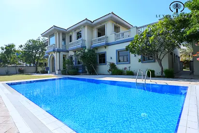 6BR Great Rotunda I Marina View I Beach
