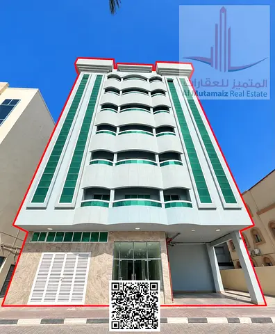 فرصة استثمارية بناية للبيع في النعيمية 2 عجمان مساحة 3600 قدم أرضي + 6 طوابق تضم 24 غرفة وصالة و7 استوديوهات بدخل سنوي 620 ألف درهم