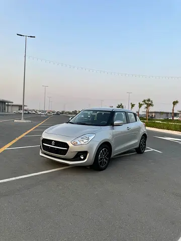 2023 Suzuki Swift GLX - GCC Specs - Excellent Condition